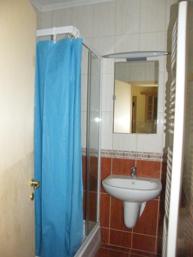 Park Setany Apartman Балатонлеле Екстериор снимка
